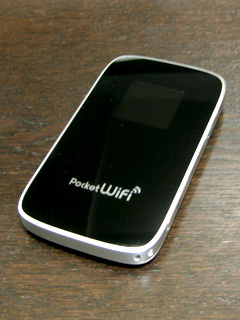 Pocket WiFi LTE(GL01P)。