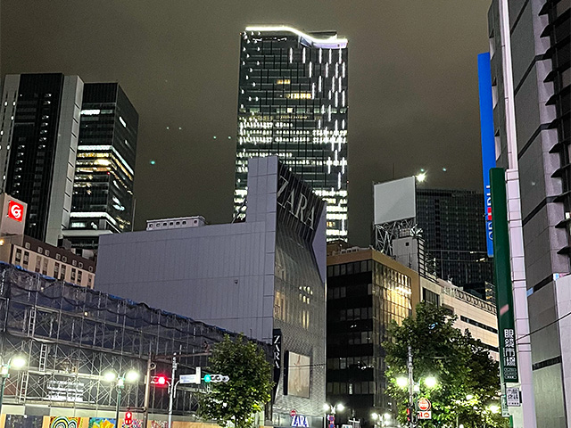 雨ふる渋谷の夜